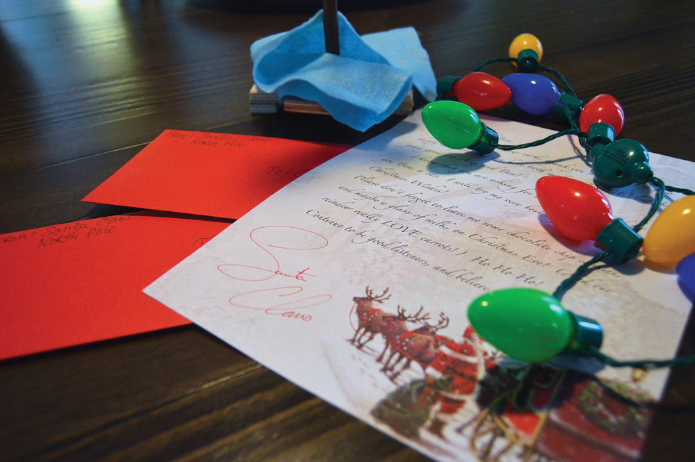 Santa gets help from Dagsboro family